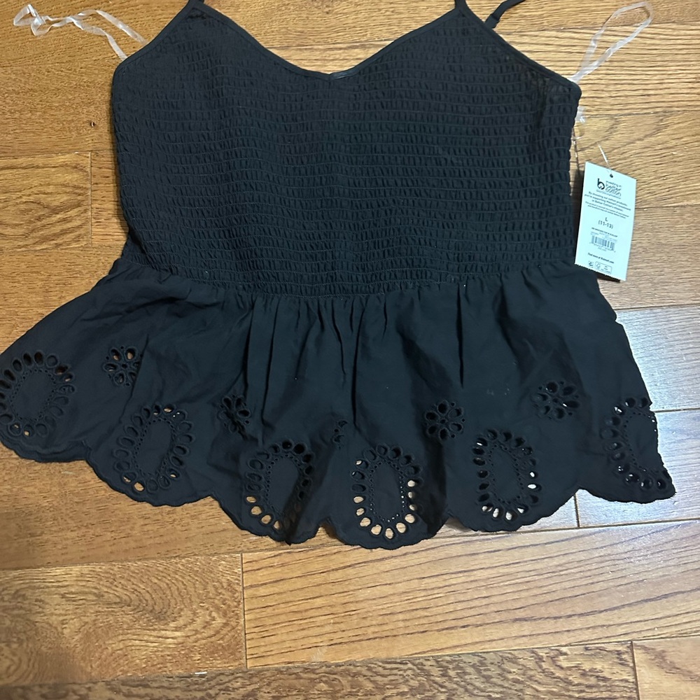 No Boundaries Tank top NWT